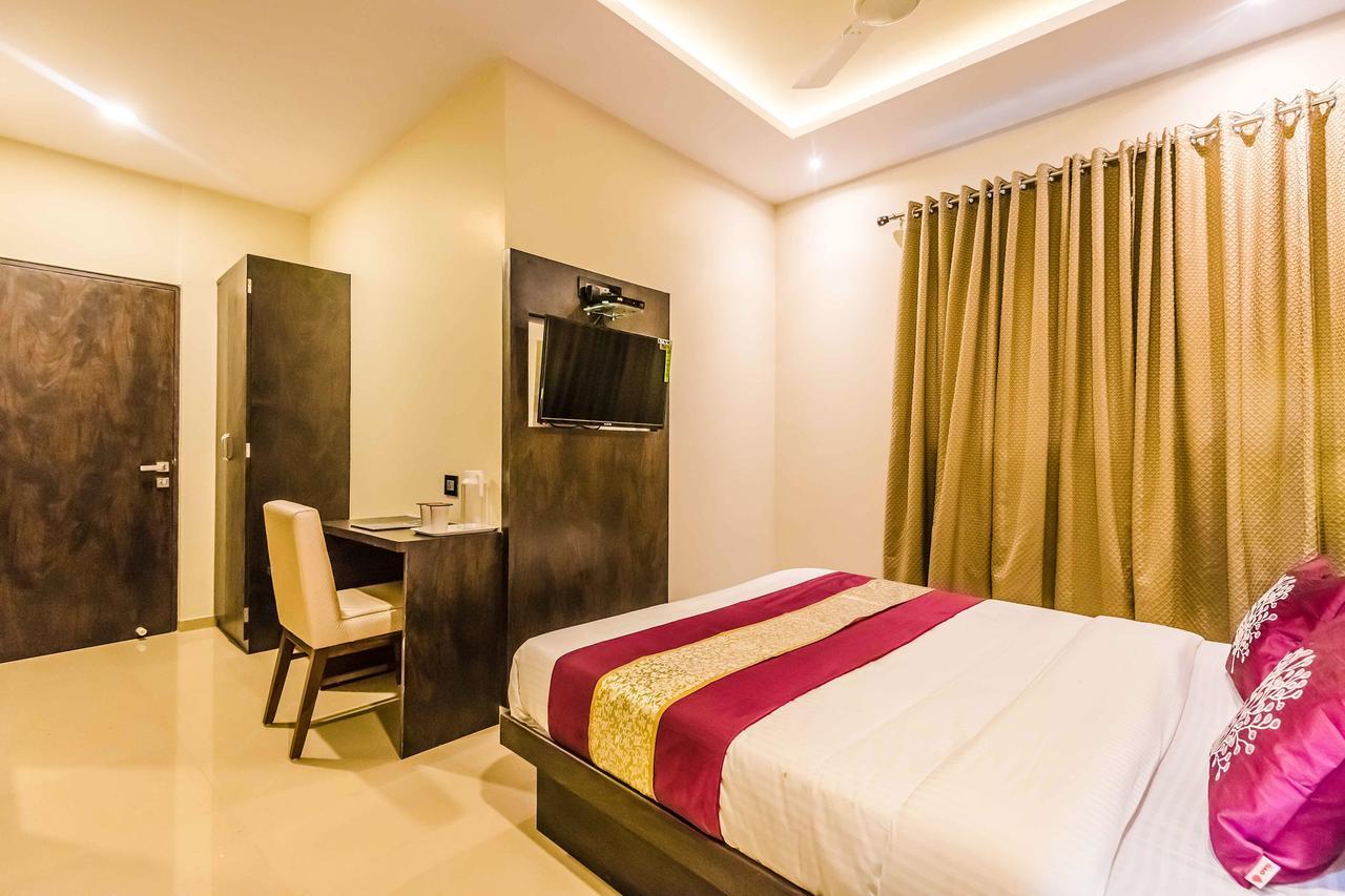 Oyo 6719 Atlas Grand Hotel Mumbai Exterior foto